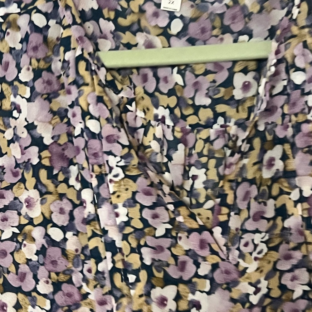 Monday Fun Split Neck Floral Flutter Sleeve Top - Lavender and Blues - Picture 6 of 8